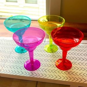 18 plastic martini glasses